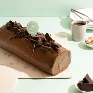 رول كيك البيكان بالشوكولاتة البلجيكية